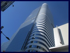 Yonge Street, skyscraper on top of Eaton Centre